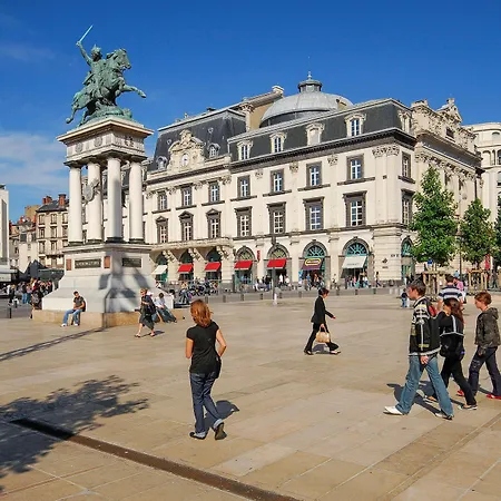 Premiere Classe Ferrand Nord Hotel