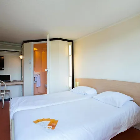 Premiere Classe Ferrand Nord Hotell *